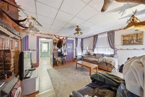 66 Amherst Street Nashua NH 03064