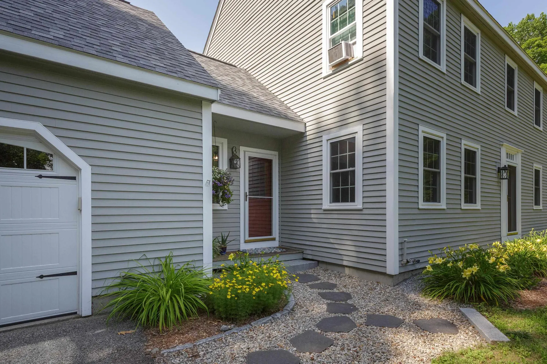 90 Deer Run Road Henniker NH 03242
