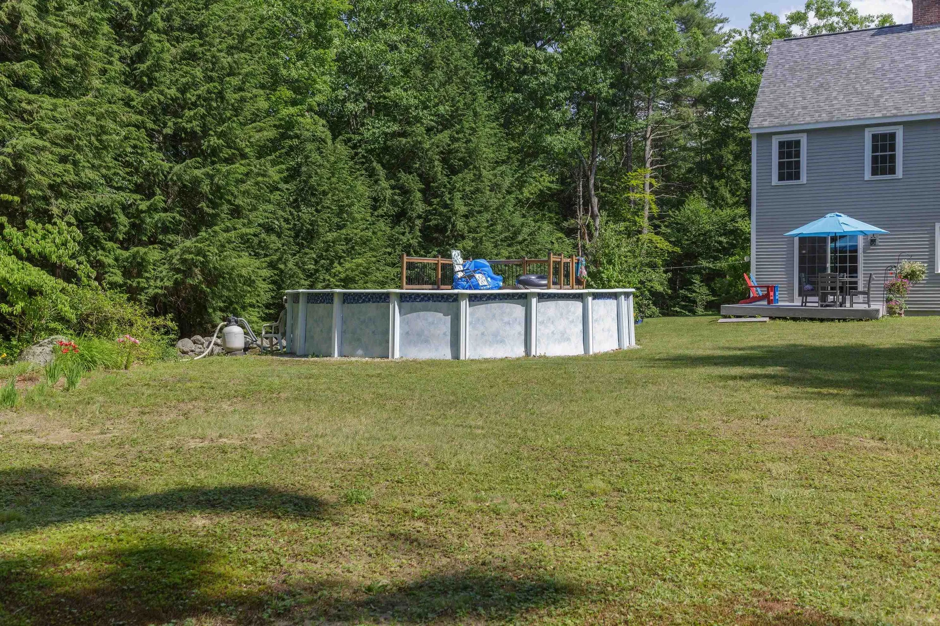 90 Deer Run Road Henniker NH 03242