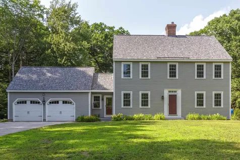90 Deer Run Road Henniker NH 03242