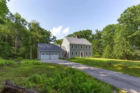 90 Deer Run Road Henniker NH 03242