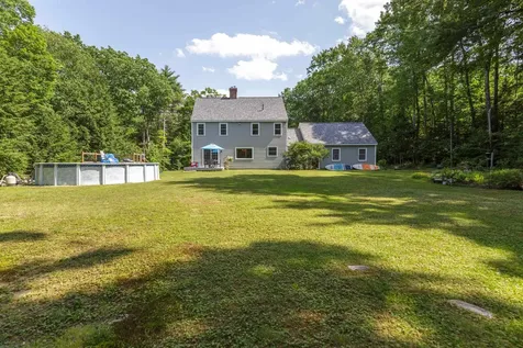 90 Deer Run Road Henniker NH 03242