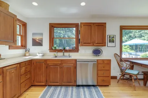 90 Deer Run Road Henniker NH 03242