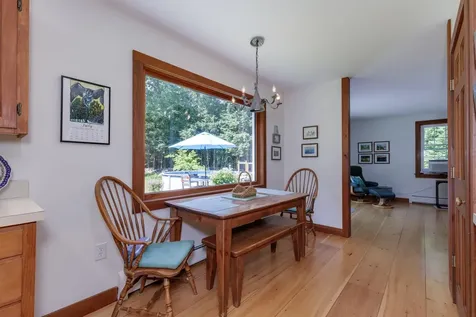 90 Deer Run Road Henniker NH 03242