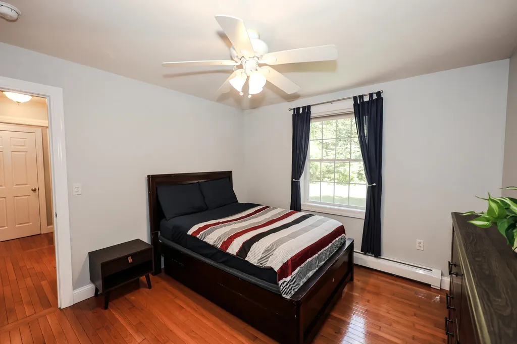 127 Broad Cove Drive Concord NH 03303