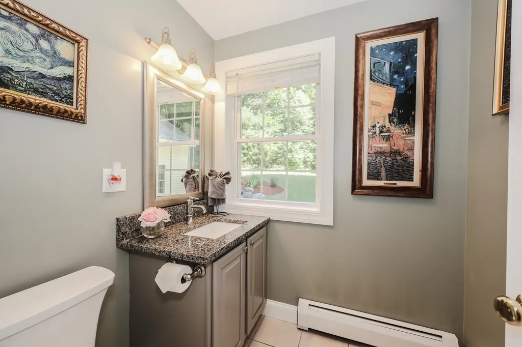 127 Broad Cove Drive Concord NH 03303