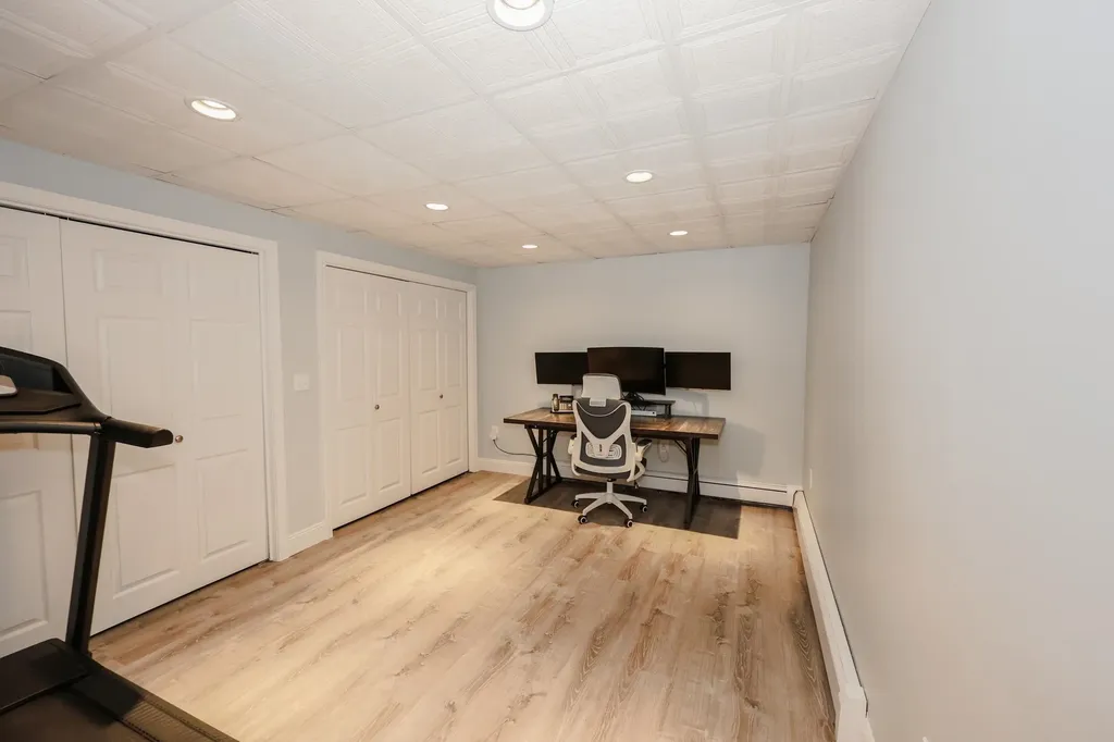 127 Broad Cove Drive Concord NH 03303