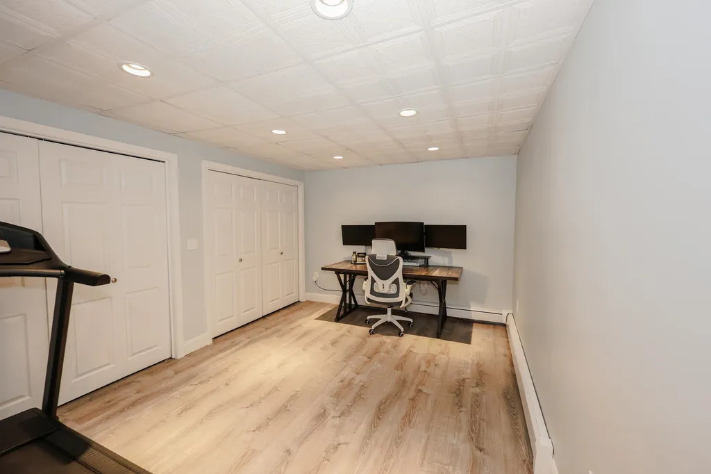 127 Broad Cove Drive Concord NH 03303
