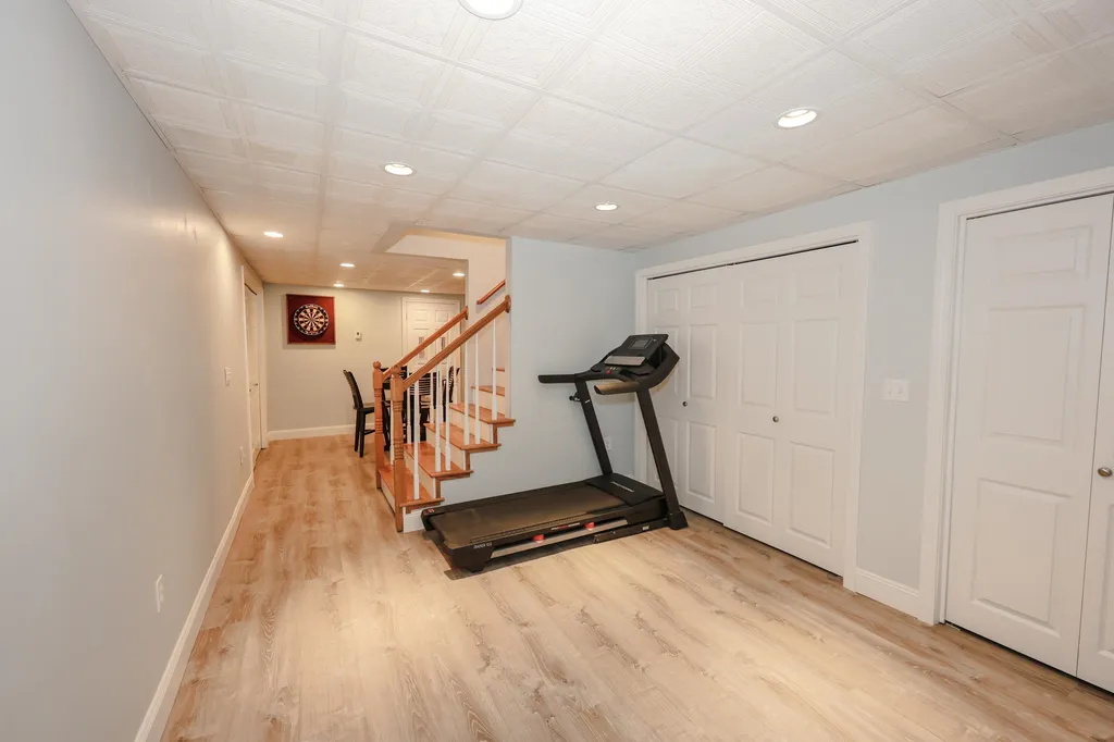 127 Broad Cove Drive Concord NH 03303