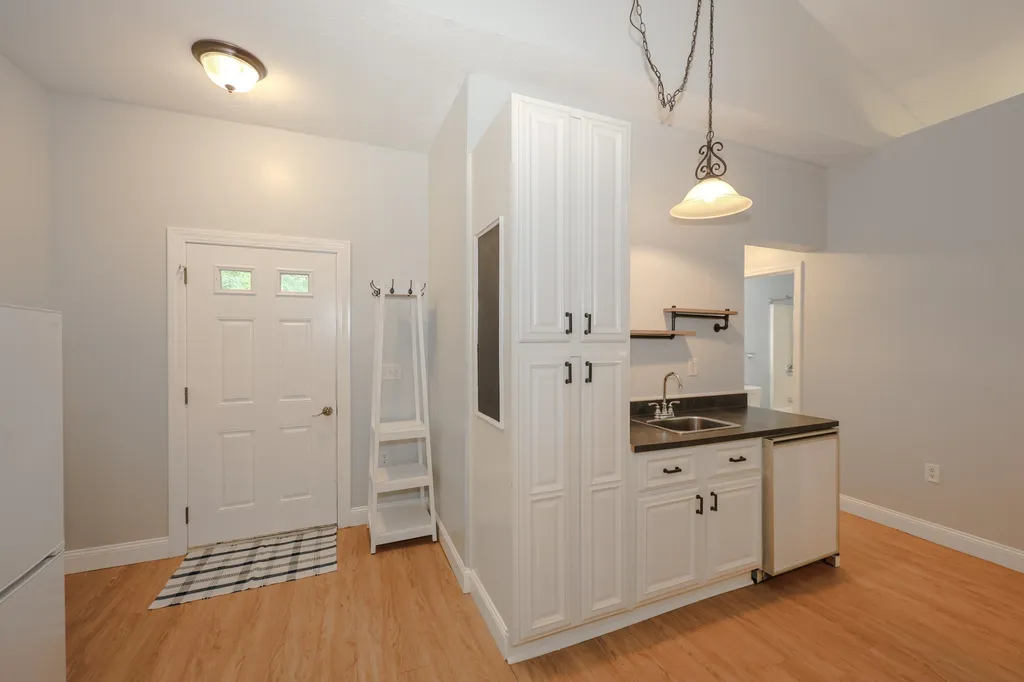 127 Broad Cove Drive Concord NH 03303