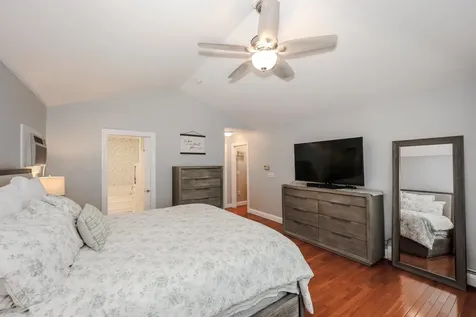 127 Broad Cove Drive Concord NH 03303