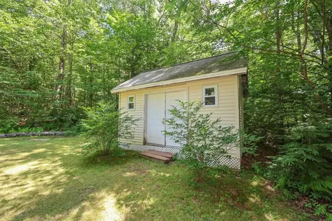 127 Broad Cove Drive Concord NH 03303