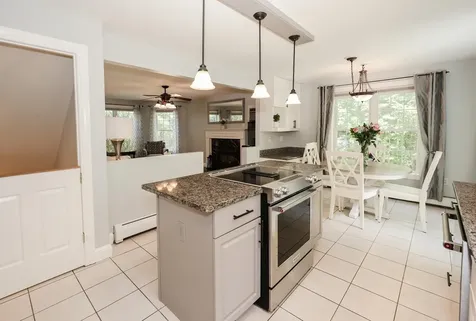 127 Broad Cove Drive Concord NH 03303