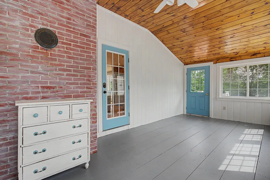 8 James Street Dover NH 03820