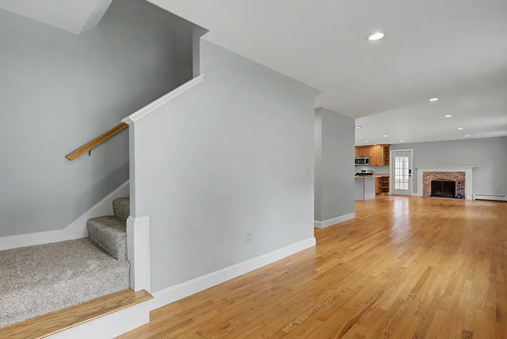 8 James Street Dover NH 03820