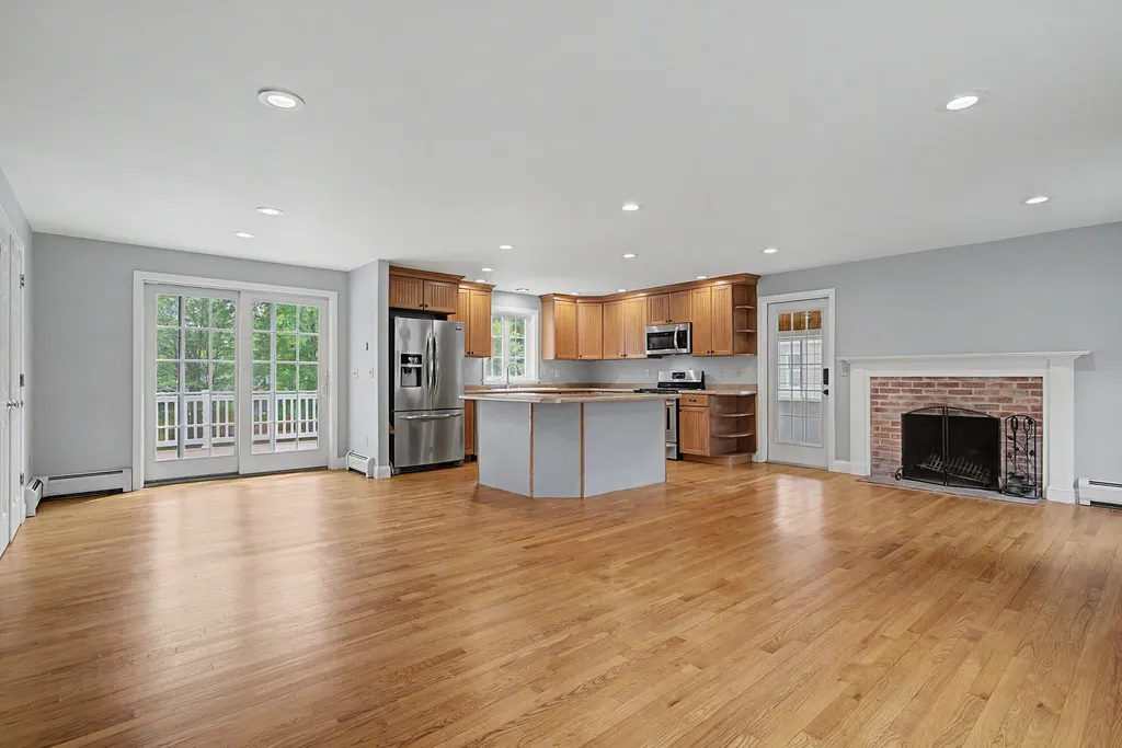 8 James Street Dover NH 03820
