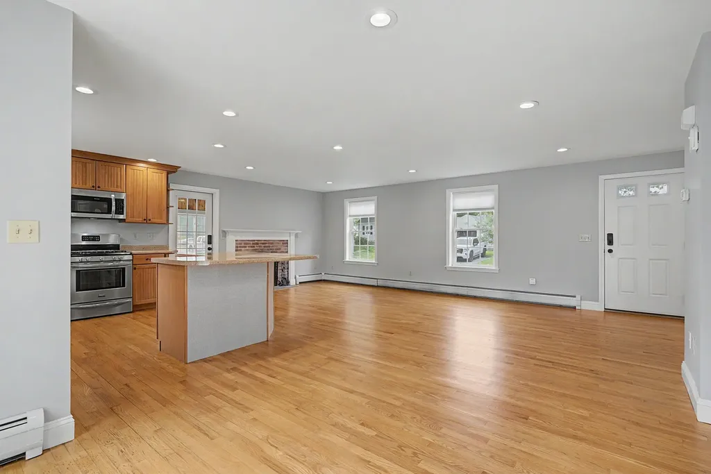 8 James Street Dover NH 03820