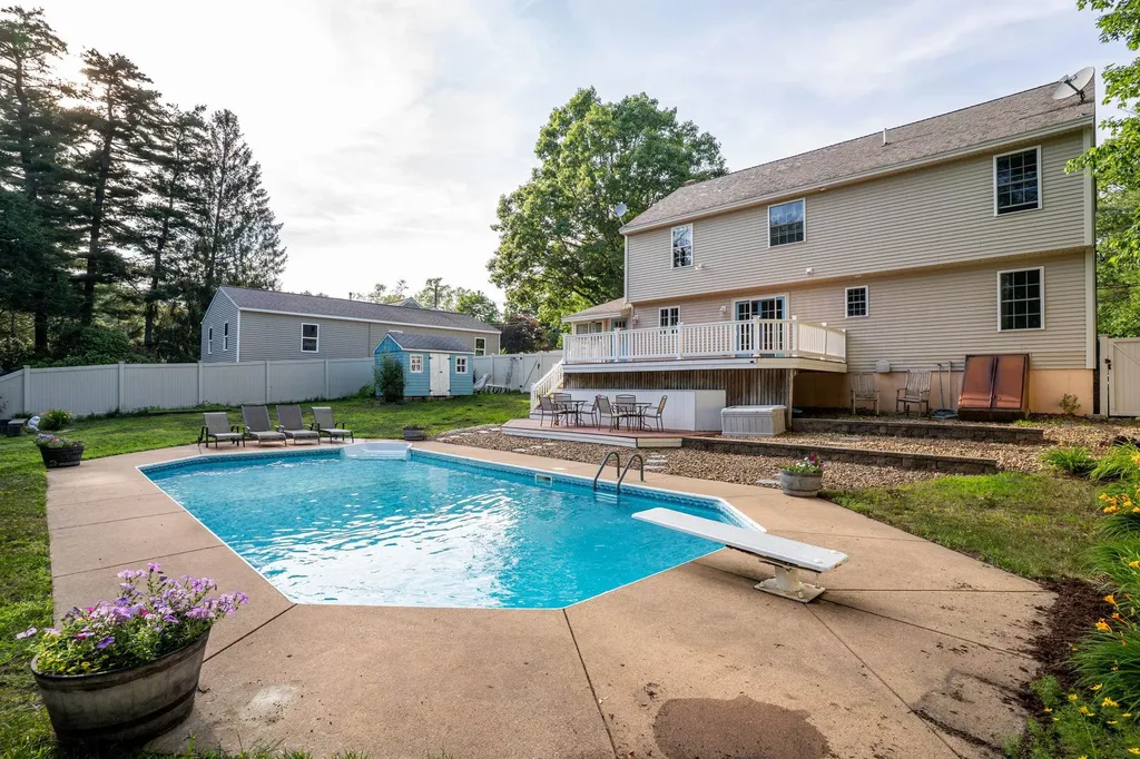 8 James Street Dover NH 03820