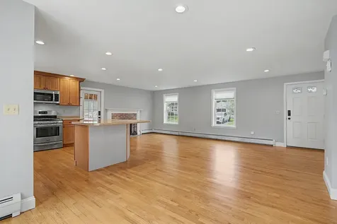 8 James Street Dover NH 03820