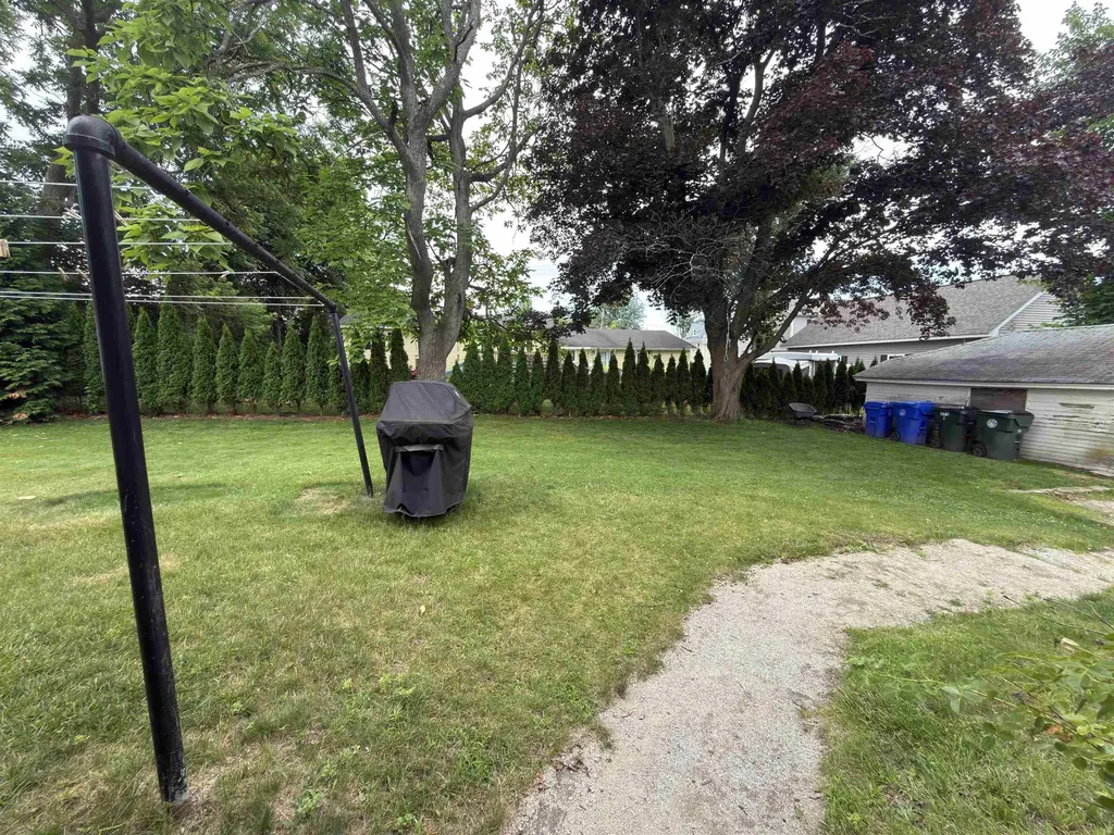 573 Spruce Street Manchester NH 03103