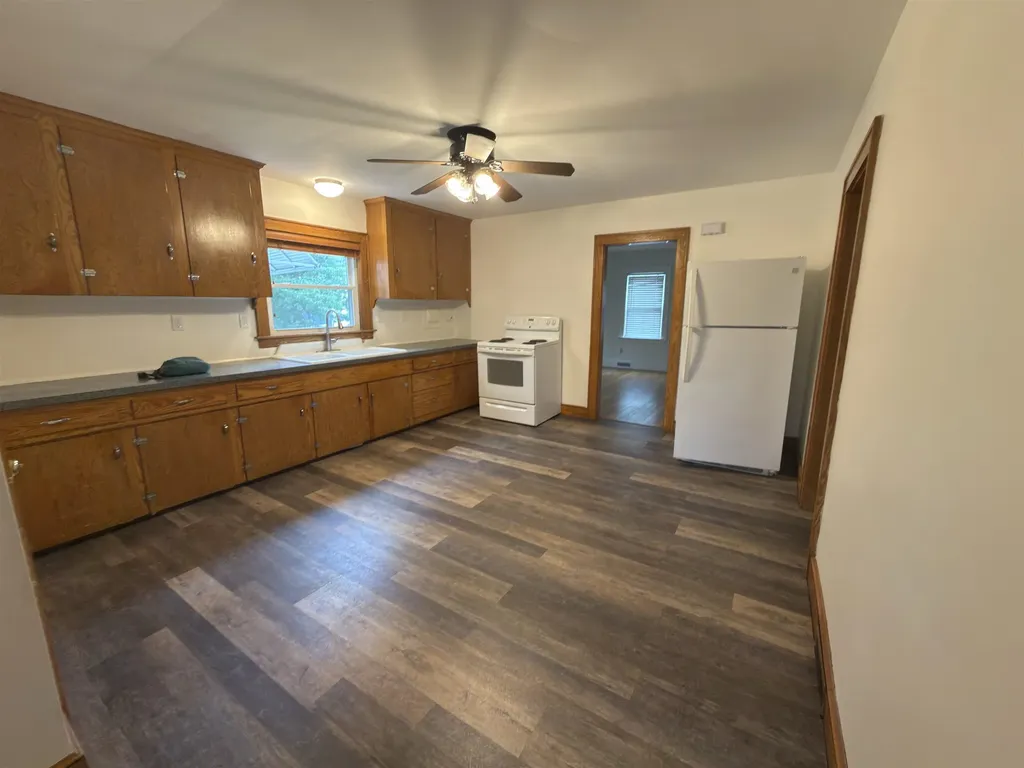 573 Spruce Street Manchester NH 03103