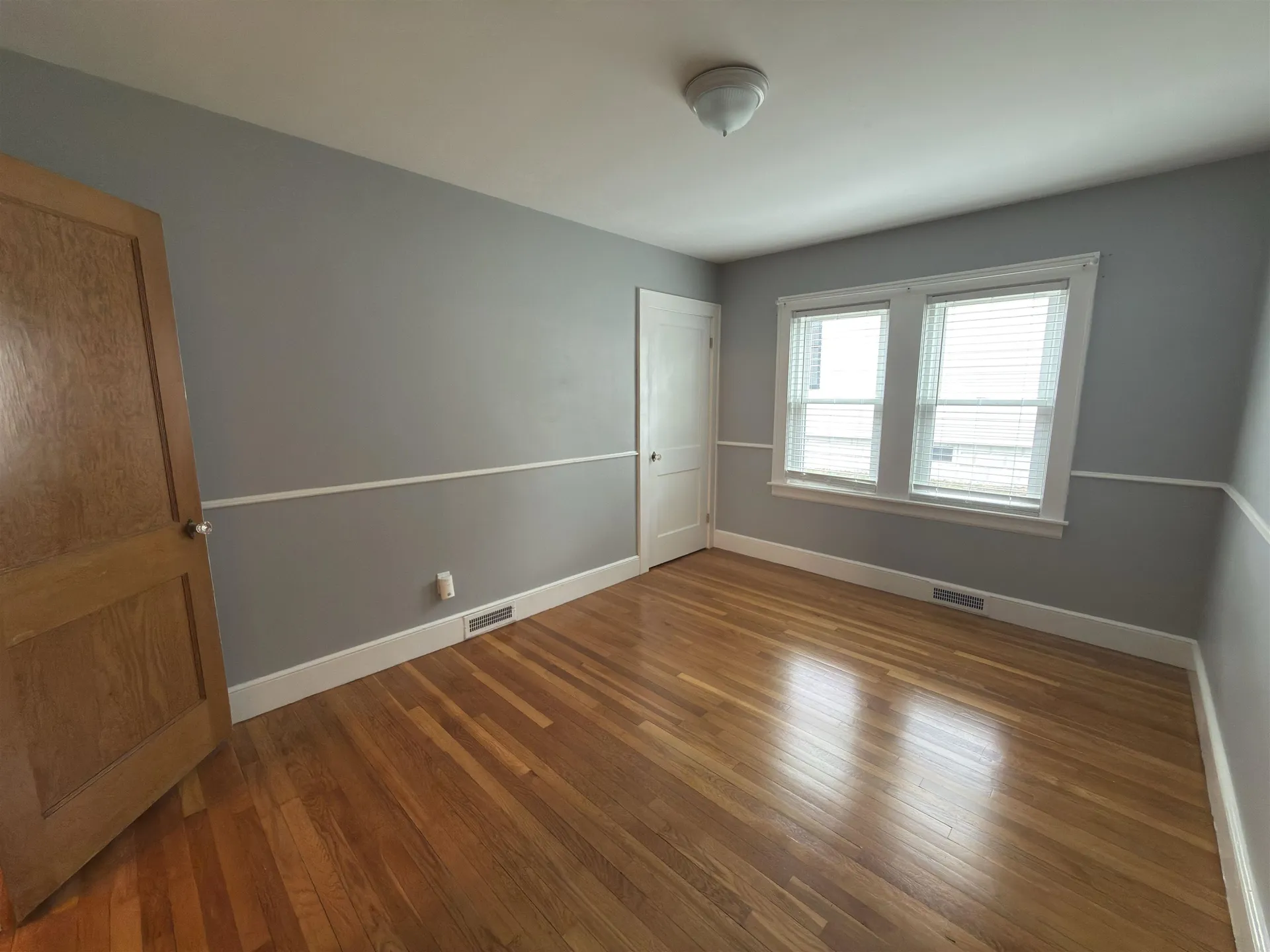 573 Spruce Street Manchester NH 03103