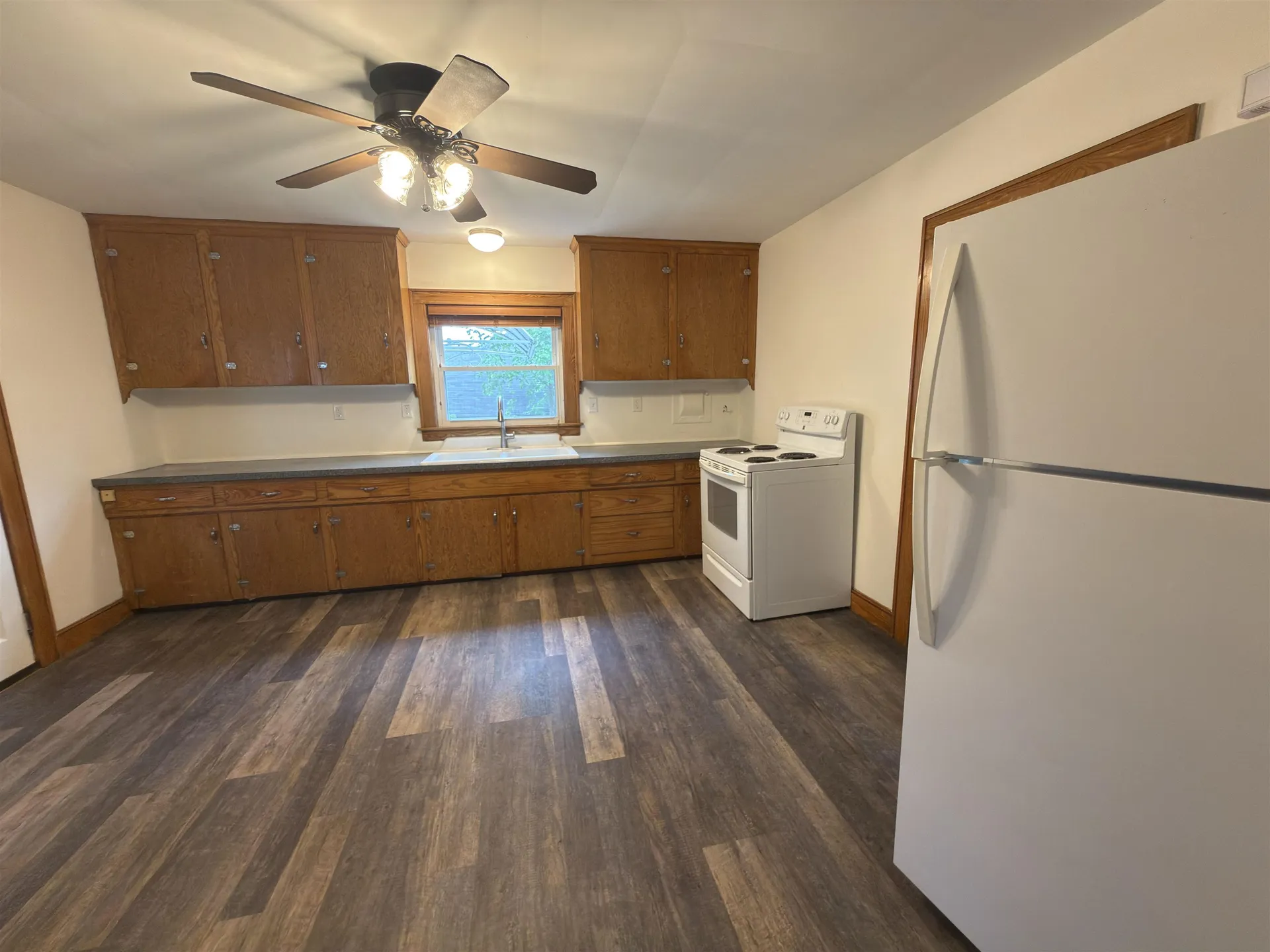 573 Spruce Street Manchester NH 03103
