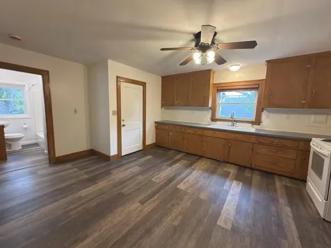 573 Spruce Street Manchester NH 03103