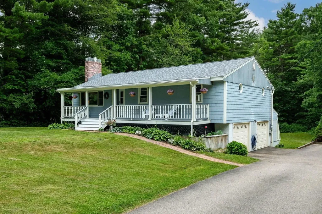 23 Island Pond Road Atkinson NH 03811