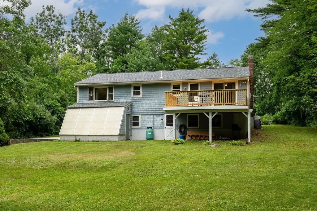23 Island Pond Road Atkinson NH 03811