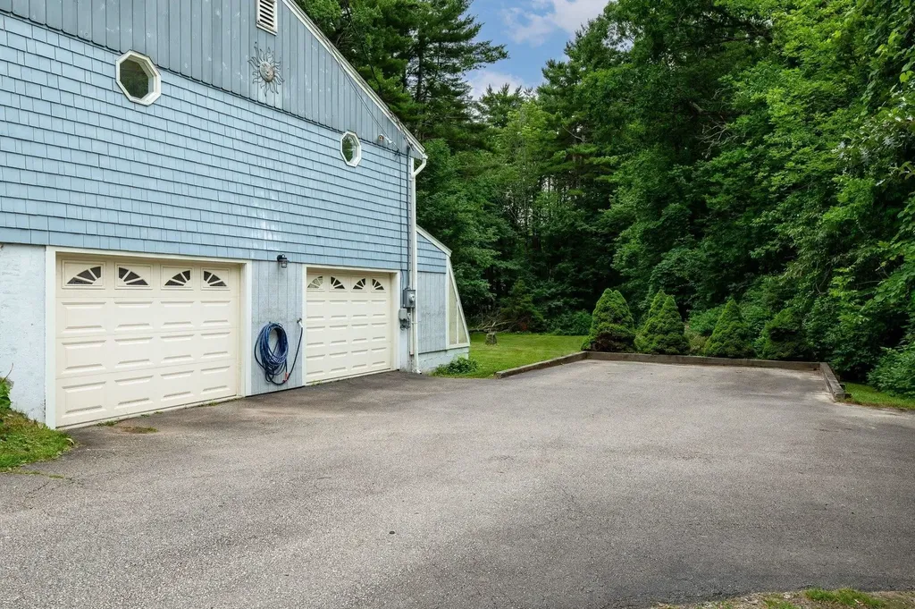 23 Island Pond Road Atkinson NH 03811