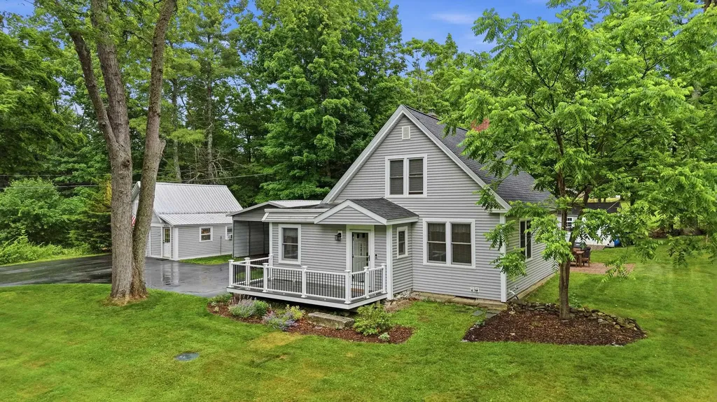 288 Island Pond Road Derry NH 03038