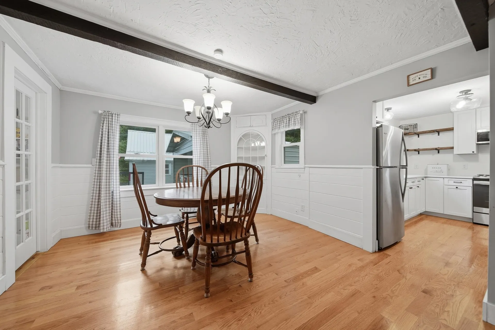 288 Island Pond Road Derry NH 03038