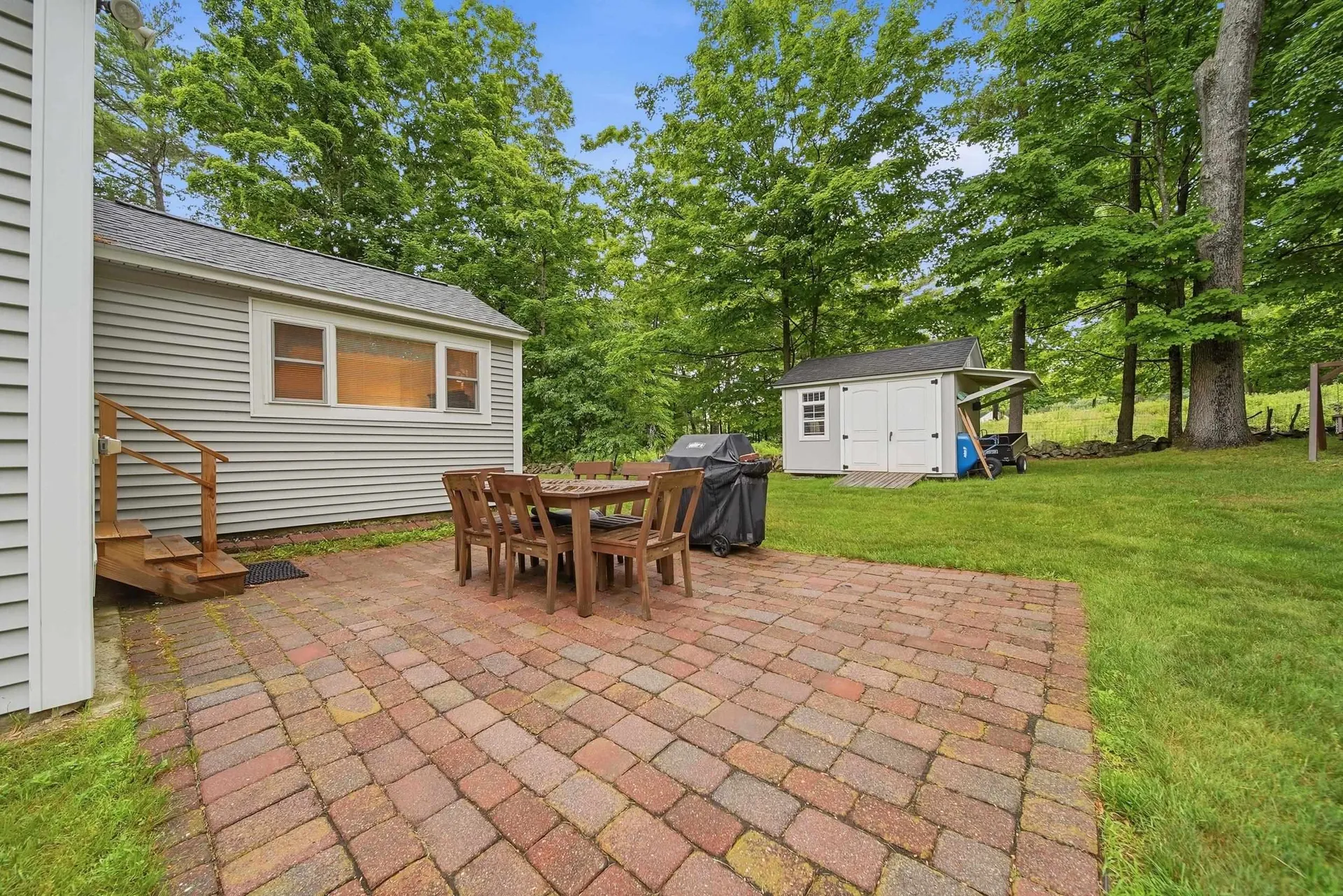 288 Island Pond Road Derry NH 03038