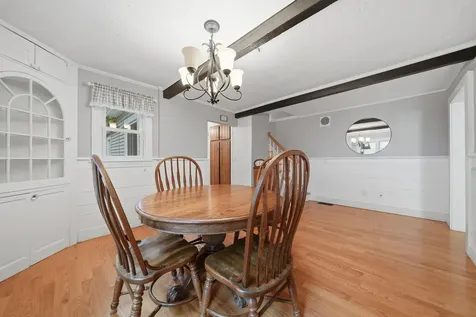 288 Island Pond Road Derry NH 03038