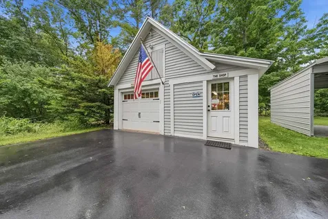 288 Island Pond Road Derry NH 03038