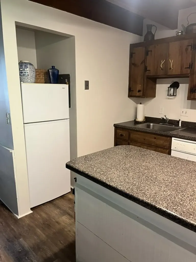 574 Willard Road Hartford VT 05059