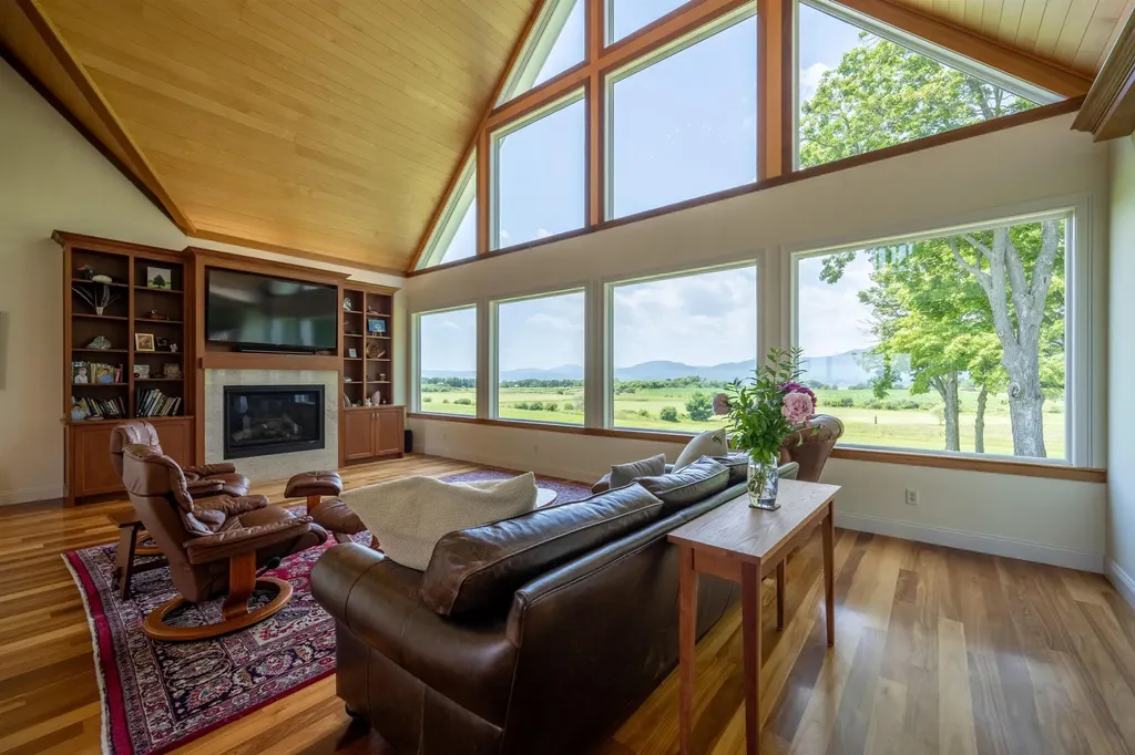 2493 Lake Street Addison VT 05491