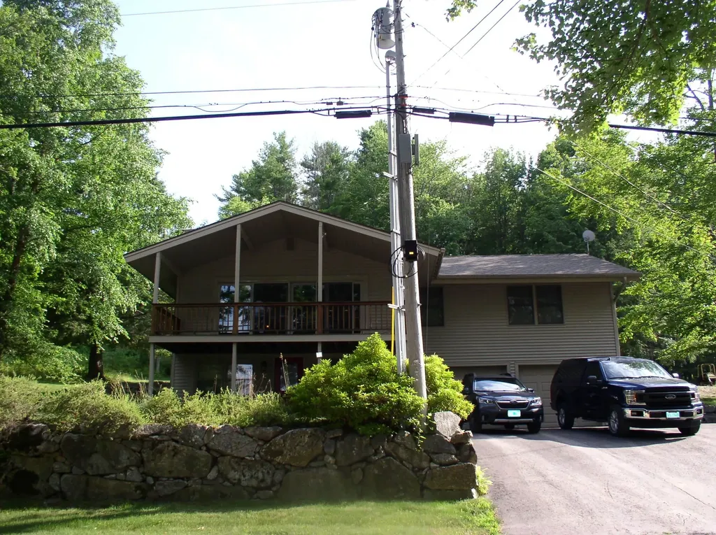 42 Leeward Shores Road Moultonborough NH 03254