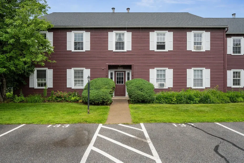 140 North Twin Oaks Terrace South Burlington VT 05403