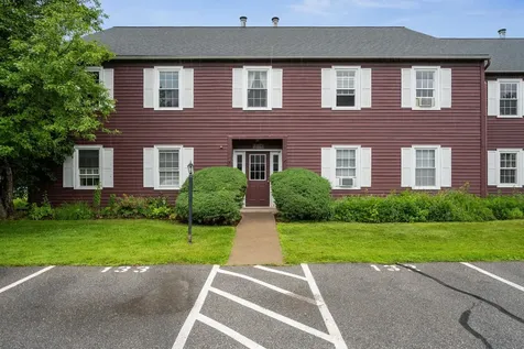 140 North Twin Oaks Terrace South Burlington VT 05403