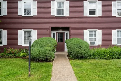 140 North Twin Oaks Terrace South Burlington VT 05403