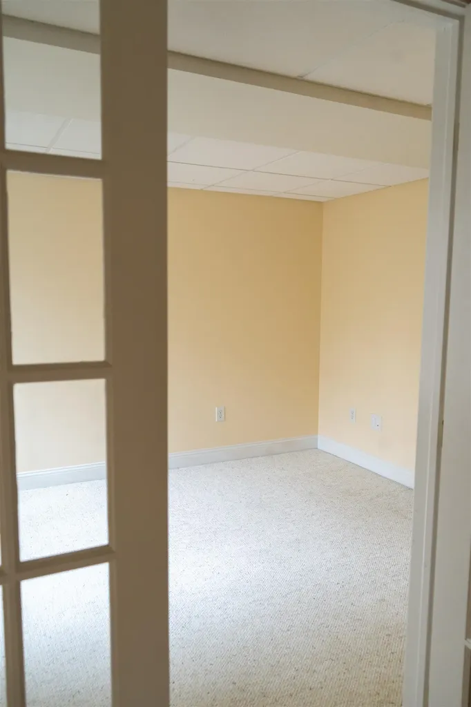 27 Reed Drive Bedford NH 03110
