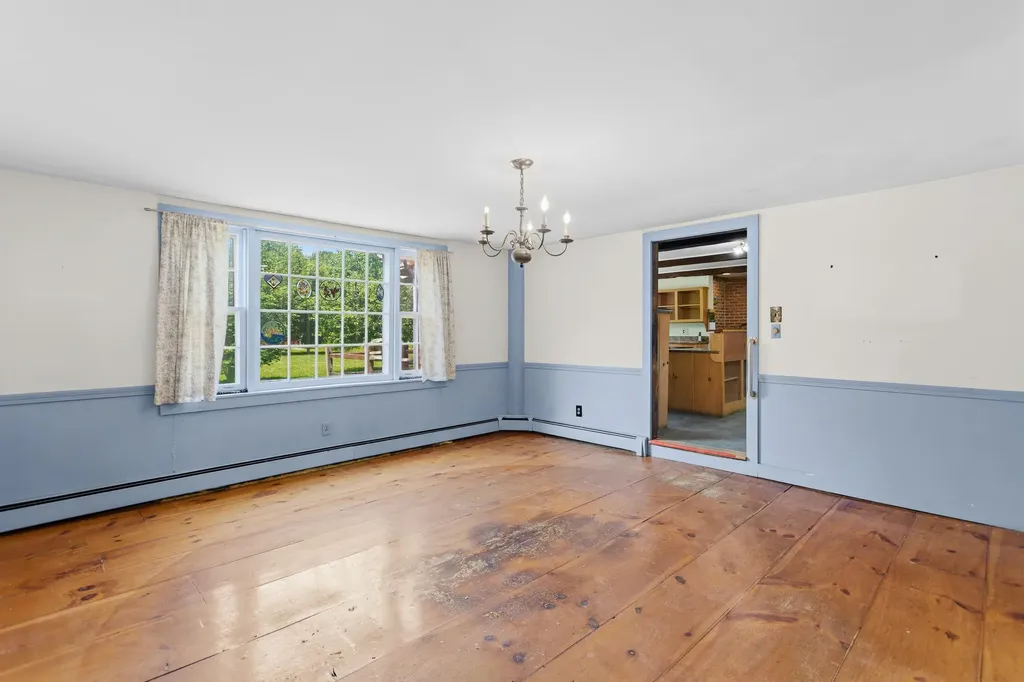 110 Westport Village Road Swanzey NH 03446