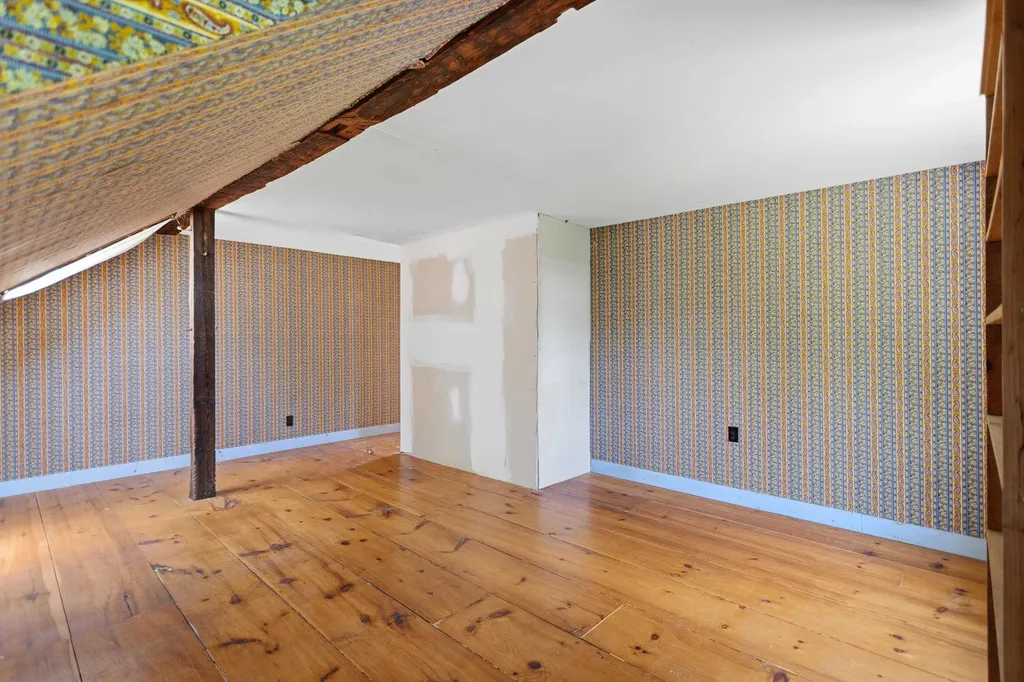 110 Westport Village Road Swanzey NH 03446