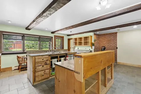 110 Westport Village Road Swanzey NH 03446