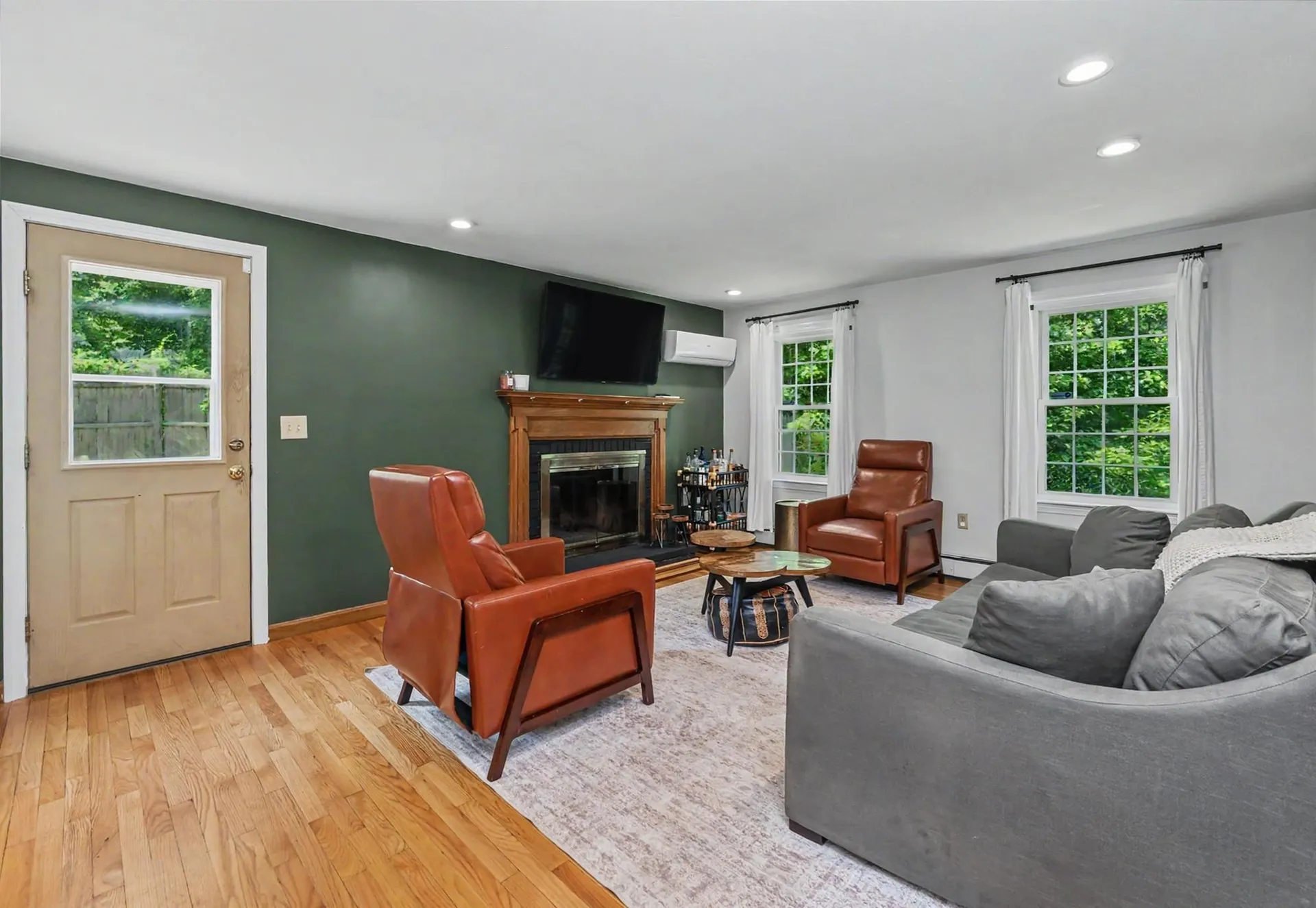 122 Fordway Extension Derry NH 03038