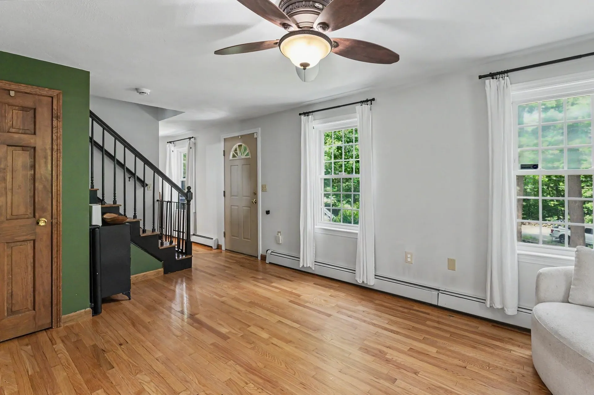 122 Fordway Extension Derry NH 03038