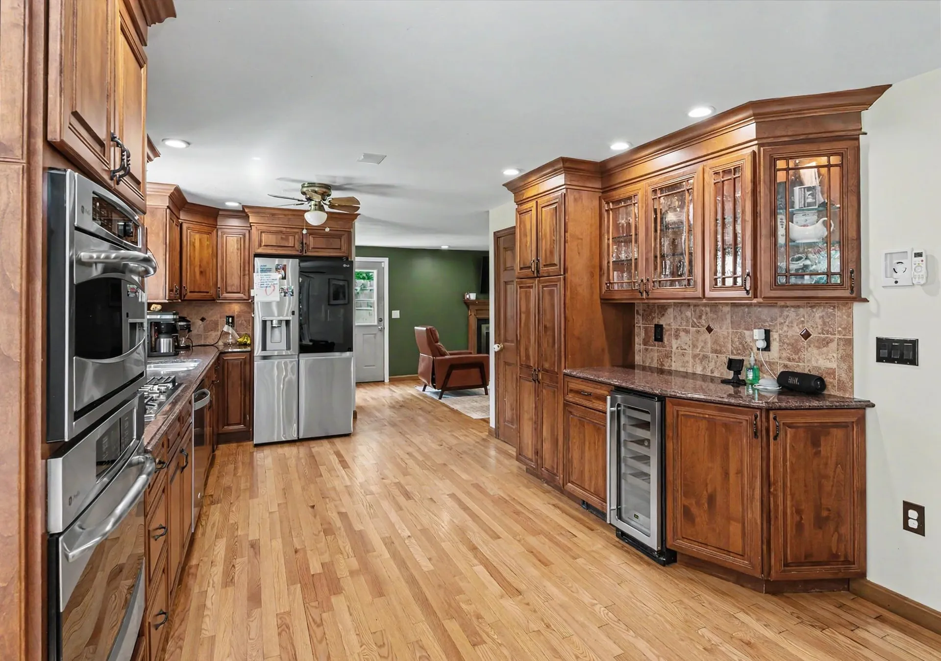 122 Fordway Extension Derry NH 03038