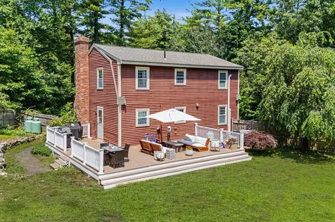 122 Fordway Extension Derry NH 03038